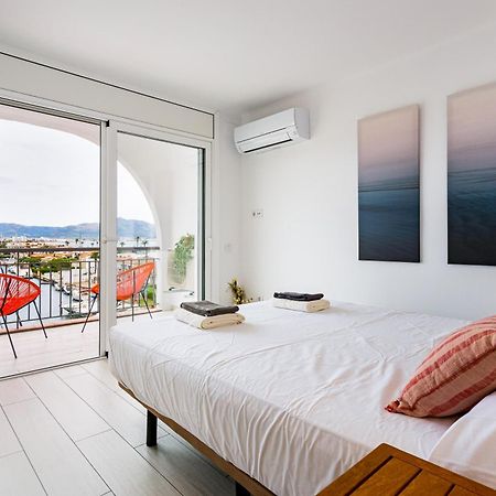 Apartamento Frente Al Canal Con Terraza Эмпуриабрава Экстерьер фото